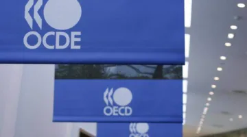 منظمة التعاون الاقتصادي والتنمية: الطلاب ذوو الأصول المهاجرة يواجهون نقصًا في الدعم بالمدارس الألمانية