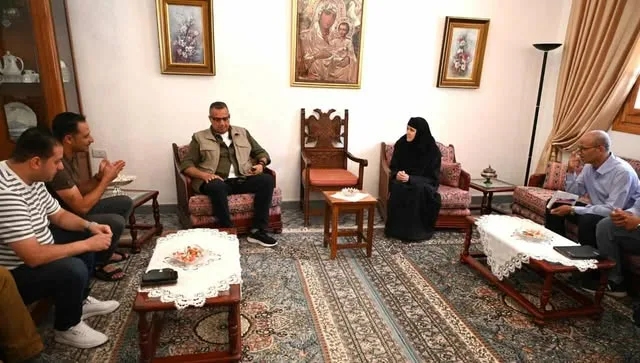 هدية من الرئيس: محافظ جنوب سيناء يساند راهبات دير السبع بنات في وادي فيران هدية من الرئيس: محافظ جنوب سيناء يساند راهبات دير السبع بنات في وادي فيران
