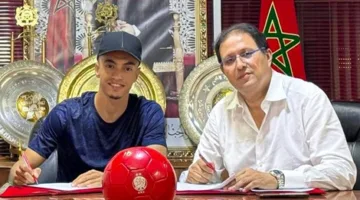 الوداد يعلن عن صفقة جديدة مع لاعب أولمبيك أسفي رسميًا