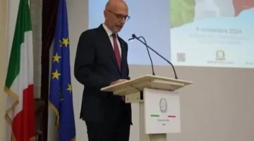 الجزائر تستضيف وفدًا تجاريًا إيطاليًا يركز على صناعة السيارات