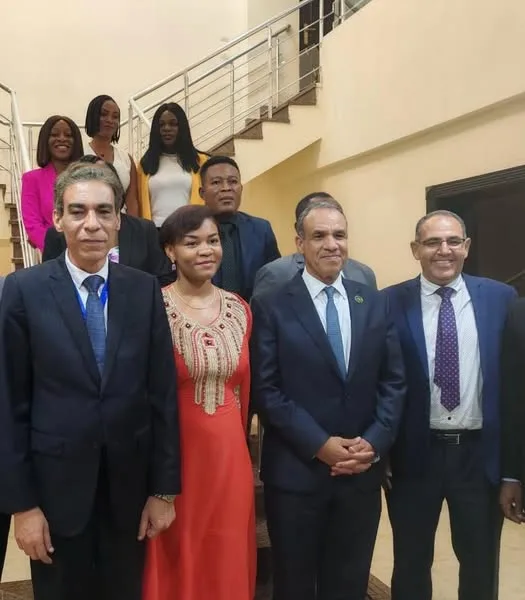 وزير الخارجية يناقش تعزيز التعاون الاقتصادي بين مصر وغينيا الاستوائية مع كبار ممثلي الشركات في مالابو وزير الخارجية يناقش تعزيز التعاون الاقتصادي بين مصر وغينيا الاستوائية مع كبار ممثلي الشركات في مالابو