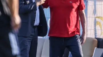 بمساعدة الخطيب.. الأهلي يبدأ تدريباته الأولى في تونس تحضيراً للموسم الجديد (صور)