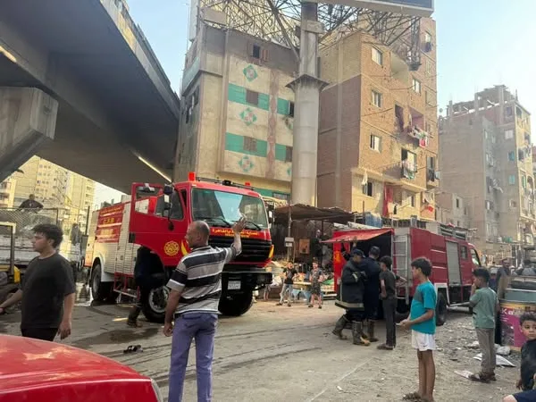 حريق طفيف في النفايات بجوار سور مترو رمسيس دون تسجيل إصابات