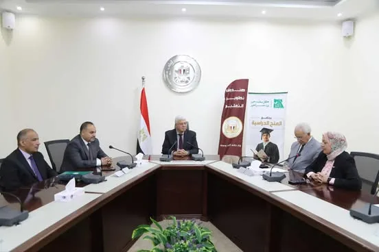 وزير التعليم العالي يشهد توقيع اتفاقية لدعم 100 طالب من المعهد المصري الياباني للتكنولوجيا وزير التعليم العالي يشهد توقيع اتفاقية لدعم 100 طالب من المعهد المصري الياباني للتكنولوجيا
