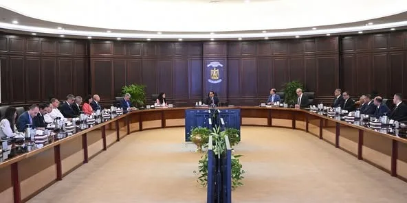 فيديو.. متحدث الحكومة: نحن ملتزمون بتنظيم حفل افتتاح المتحف المصري الكبير خلال هذا العام فيديو.. متحدث الحكومة: نحن ملتزمون بتنظيم حفل افتتاح المتحف المصري الكبير خلال هذا العام