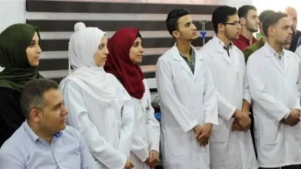 عاجل | الشروط والمستندات اللازمة: وزارة الصحة تشير إلى فتح باب التقديم لمدارس التمريض الفني للعام الدراسي 2025/2026 عاجل | الشروط والمستندات اللازمة: وزارة الصحة تشير إلى فتح باب التقديم لمدارس التمريض الفني للعام الدراسي 2025/2026