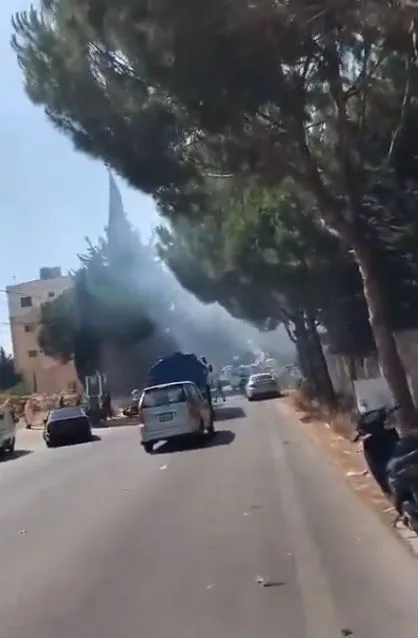 قتيل جراء قصف الاحتلال لسيارة مدنية في جنوب لبنان قتيل جراء قصف الاحتلال لسيارة مدنية في جنوب لبنان