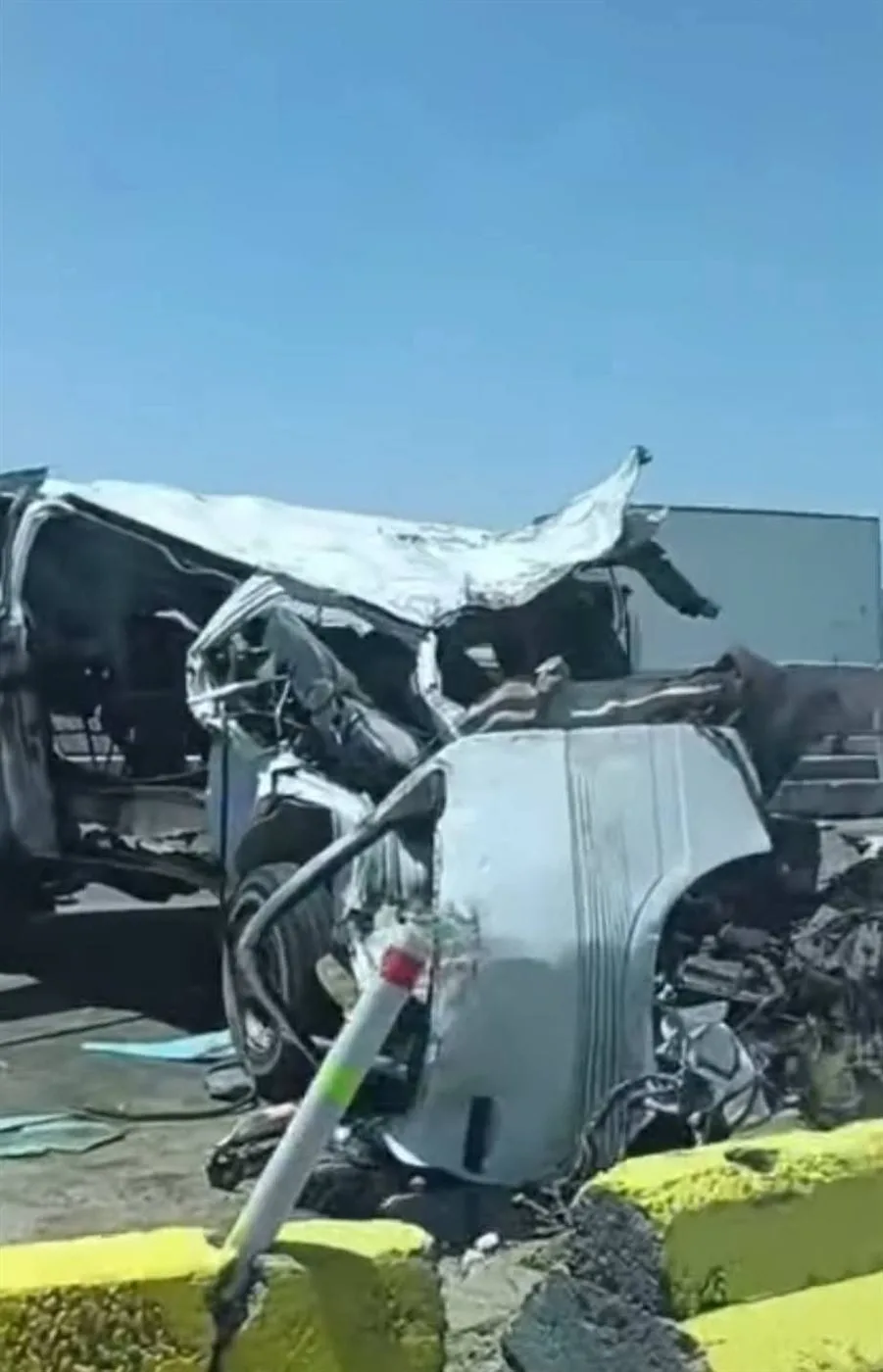 6 قتلى و14 جريحًا.. زيادة عدد ضحايا حادث الطريق الإقليمي في منشأة القناطر 6 قتلى و14 جريحًا.. زيادة عدد ضحايا حادث الطريق الإقليمي في منشأة القناطر