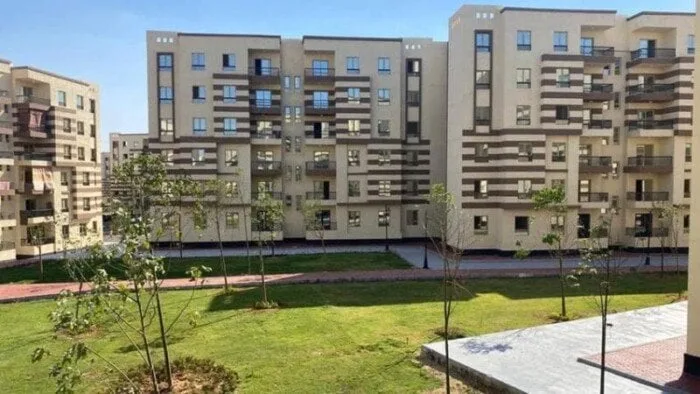 60 ألف مواطن يقتنون كراسات شروط مشروع “سكن لكل المصريين 7” حتى الآن 60 ألف مواطن يقتنون كراسات شروط مشروع “سكن لكل المصريين 7” حتى الآن