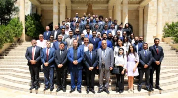 العيسوي يجتمع مع شباب “أبناء الأردن” ونساء من منطقة الأزرق