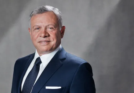 الملك يجتمع بالمستشار الألماني اليوم في برلين. الملك يجتمع بالمستشار الألماني اليوم في برلين.