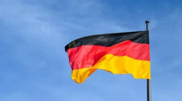 61 شركة ألمانية تطلق مشروع استثماري بقيمة 631 مليار يورو تحت قيادة سيمنس ودويتشه بنك.