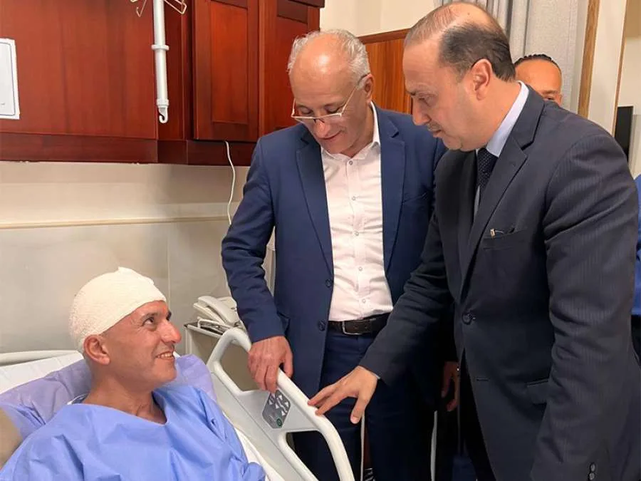 المومني يستعيد فارس الحباشنة ويغرد: الأجهزة الأمنية تتابع تفاصيل الاعتداء (صور)