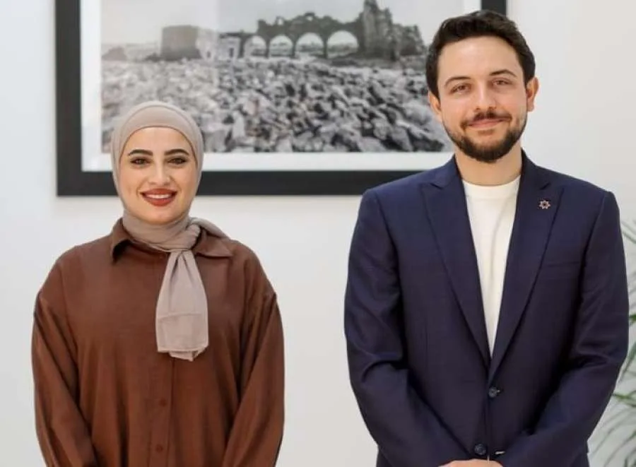 عشيرة الشديفات تبارك لابنتها شهد حمدان