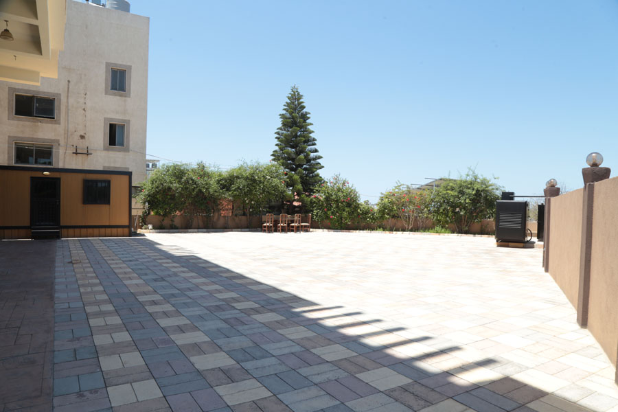 Rawan Residence Tyros