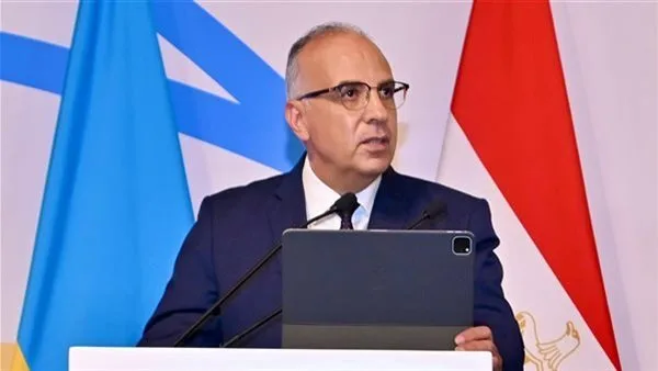وزير الري: بدء المرحلة السادسة من مشروع مكافحة الحشائش المائية في أوغندا وزير الري: بدء المرحلة السادسة من مشروع مكافحة الحشائش المائية في أوغندا