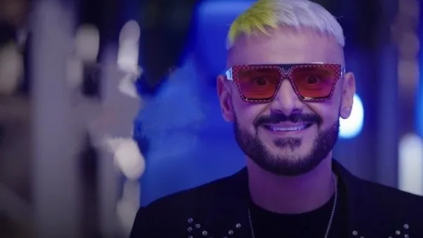 رامز جلال يعود مع “بيج رامي”: قصة حب مفاجئة ومواقف كوميدية مثيرة في موسم الصيف