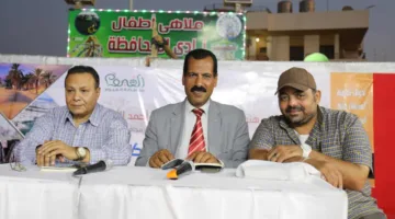 ندوة ضمن معرض الفيوم للكتاب تستعرض ديوان “البنت الواقفة على حدودي” لمحمد ياسين الكاشف
