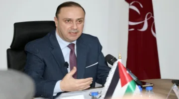 المومني: استراتيجية لتحسين كفاءة المتحدثين الإعلاميين