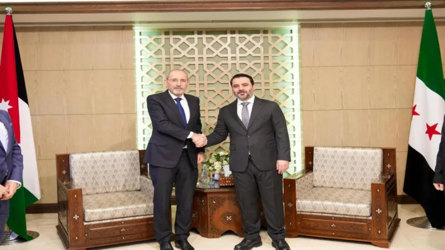 الصفدي يجتمع مع نظيره السوري اليوم في عمّان الصفدي يجتمع مع نظيره السوري اليوم في عمّان
