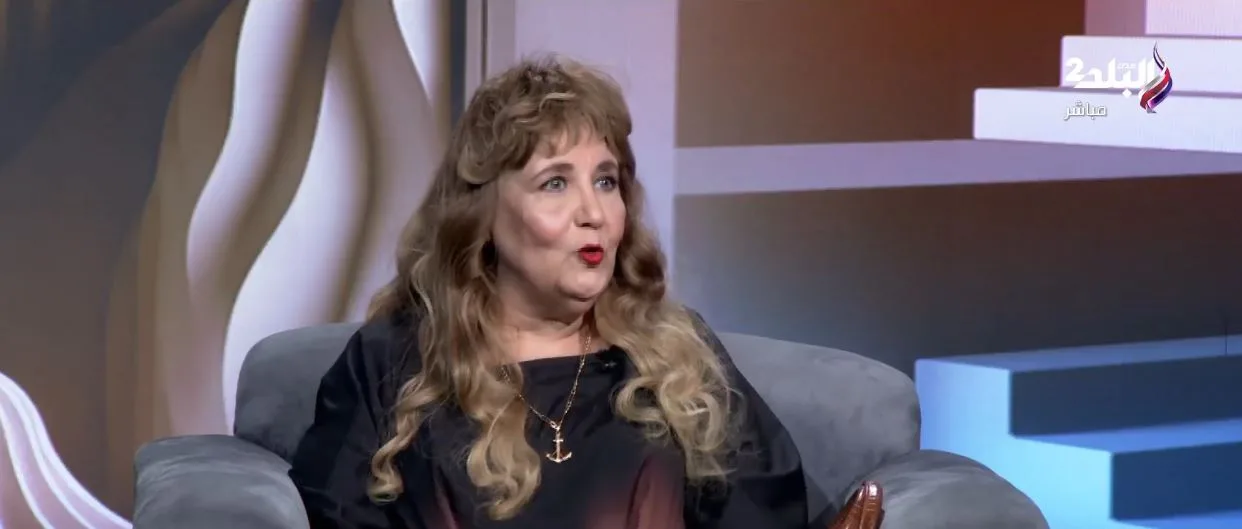 فيديو.. سميرة صدقي: والدي رباني كأنه رجل، وشاركت في مجالس عرفية لتسوية النزاعات.