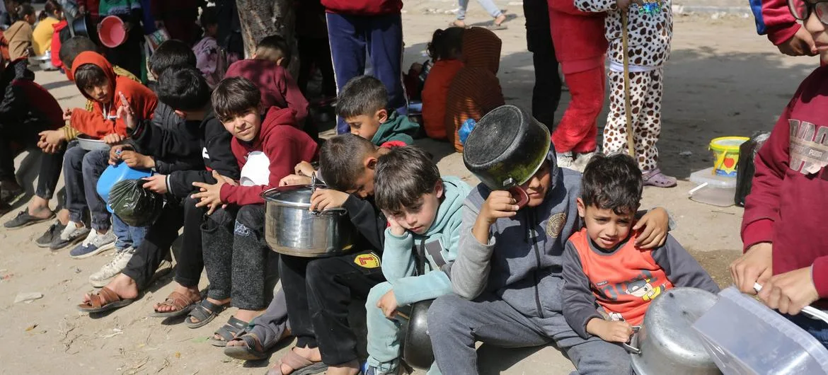 115 شهيداً جراء نقص الغذاء في غزة 115 شهيداً جراء نقص الغذاء في غزة