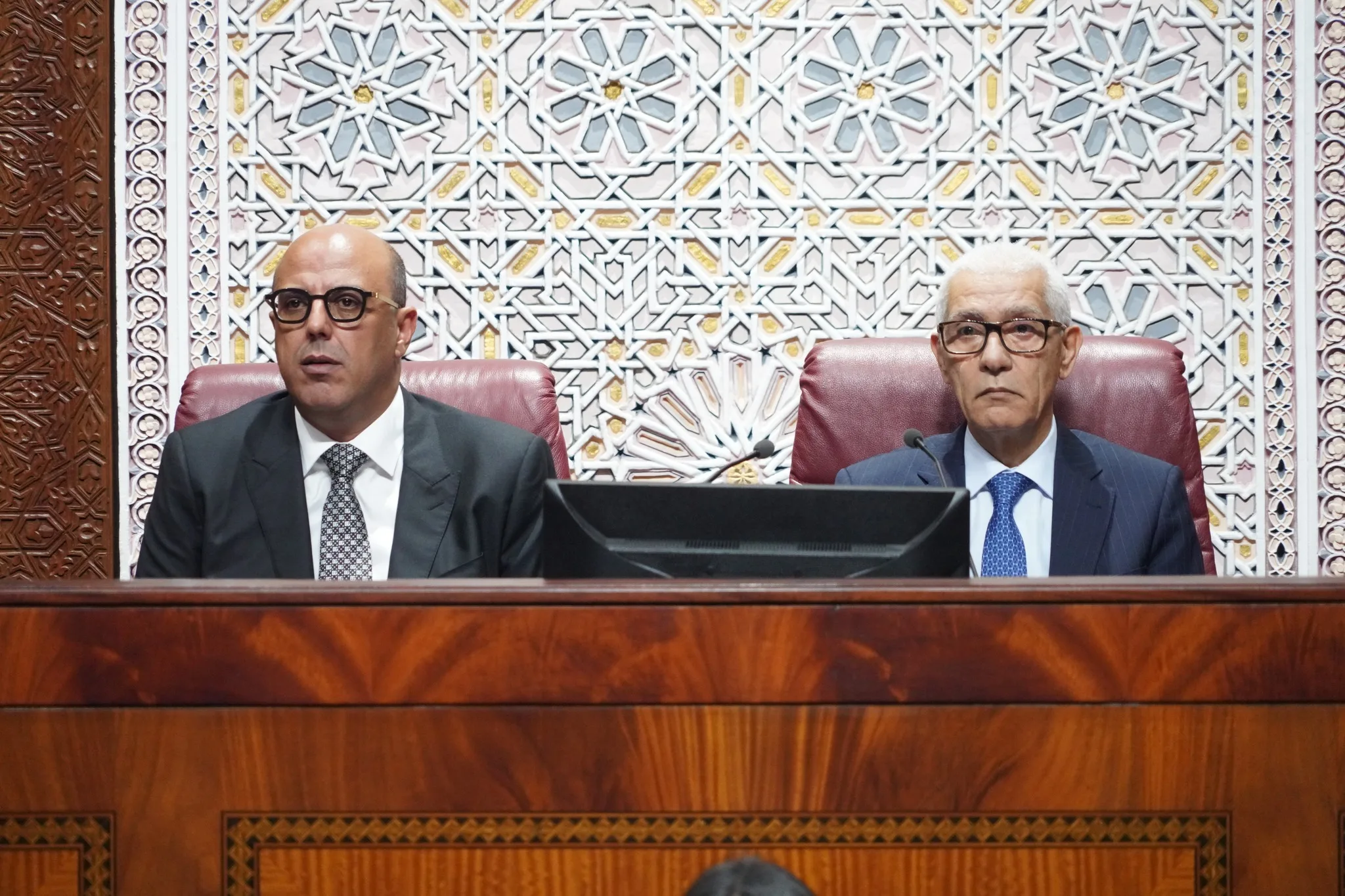 رئيسا “مجلس النواب” و”مجلس المستشارين” يقدمان برقيتي ولاء لجلالة الملك رئيسا “مجلس النواب” و”مجلس المستشارين” يقدمان برقيتي ولاء لجلالة الملك