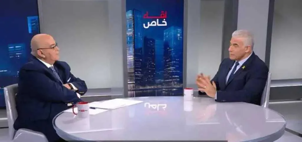 غضب في مصر بعد لقاء عماد أديب برئيس وزراء إسرائيل ونقابة الصحفيين ترفض هذا التصرف (التفاصيل كاملة)