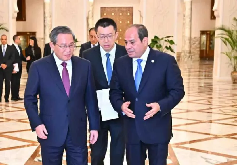 تفاصيل اجتماع الرئيس السيسي مع رئيس مجلس الدولة الصيني يوم الخميس 10 يوليو 2025
