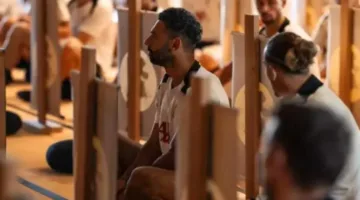 معسكر ليفربول: لماذا قام محمد صلاح بزيارة معبد إيكوين في طوكيو؟