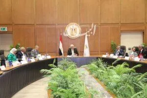 وزير التعليم العالي يقود اجتماع مجلس المراكز والمعاهد والهيئات البحثية