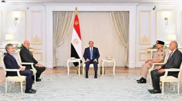 الرئيس السيسي يستقبل وزير الدفاع الإيطالي لمناقشة سبل إنهاء الصراع في غزة وتخفيف المعاناة الإنسانية.