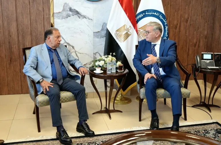 وزير البترول يتناول آفاق التعاون مع رئيس غرفة الصناعات الكيميائية وزير البترول يتناول آفاق التعاون مع رئيس غرفة الصناعات الكيميائية