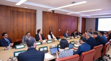 زيدان يرئِس اجتماعًا لمتابعة تنفيذ مشروع الهيدروجين الأخضر