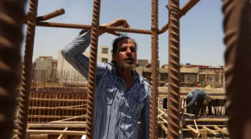 دعوات لإدراج مكافحة الإجهاد الحراري في قانون العمل وتعزيز الرقابة الميدانية