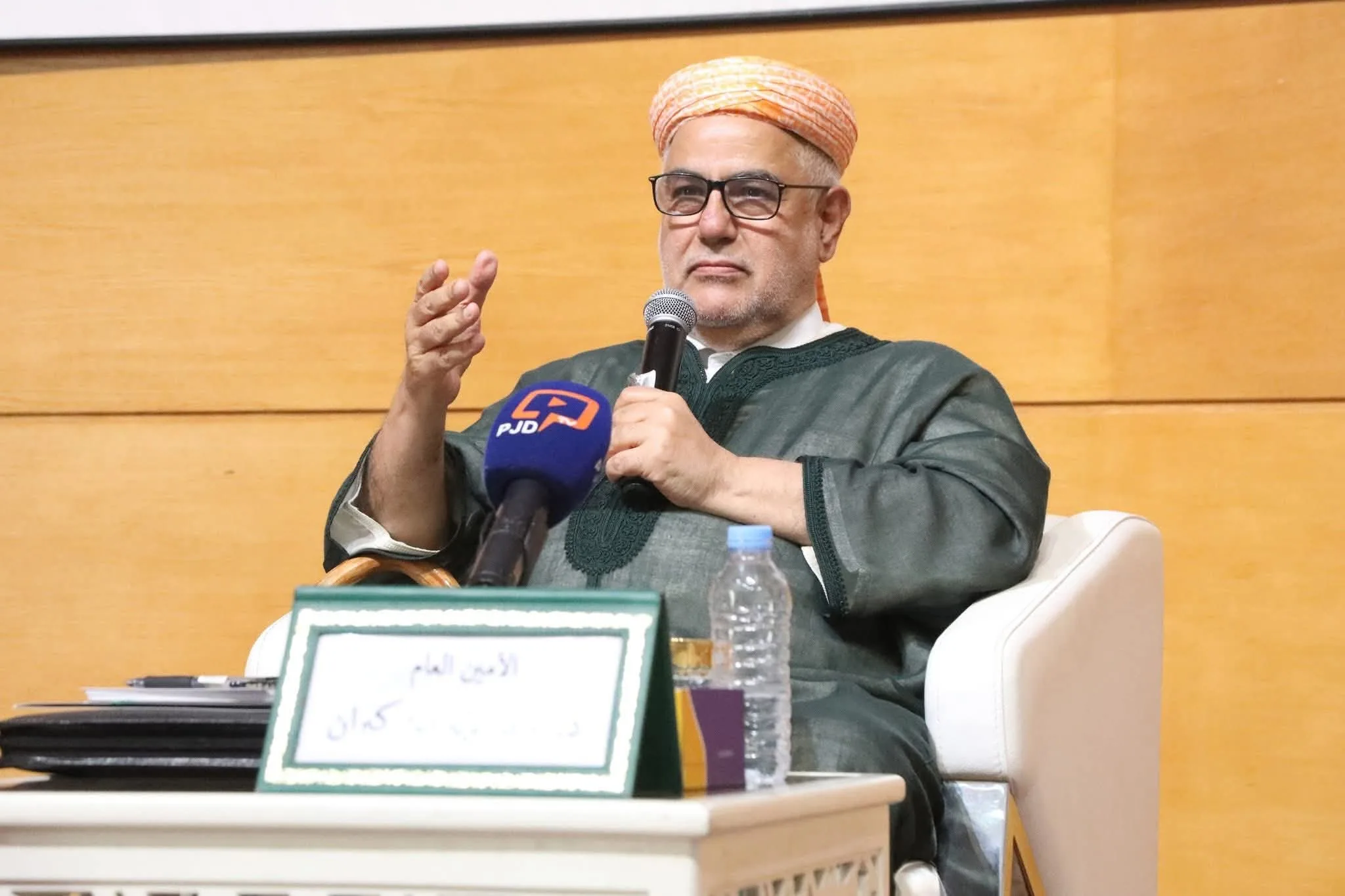 بنكيران: رحيل باها “إشارة من الله” وللبوليساريو “لا تحلموا أكثر من الحكم الذاتي” بنكيران: رحيل باها “إشارة من الله” وللبوليساريو “لا تحلموا أكثر من الحكم الذاتي”