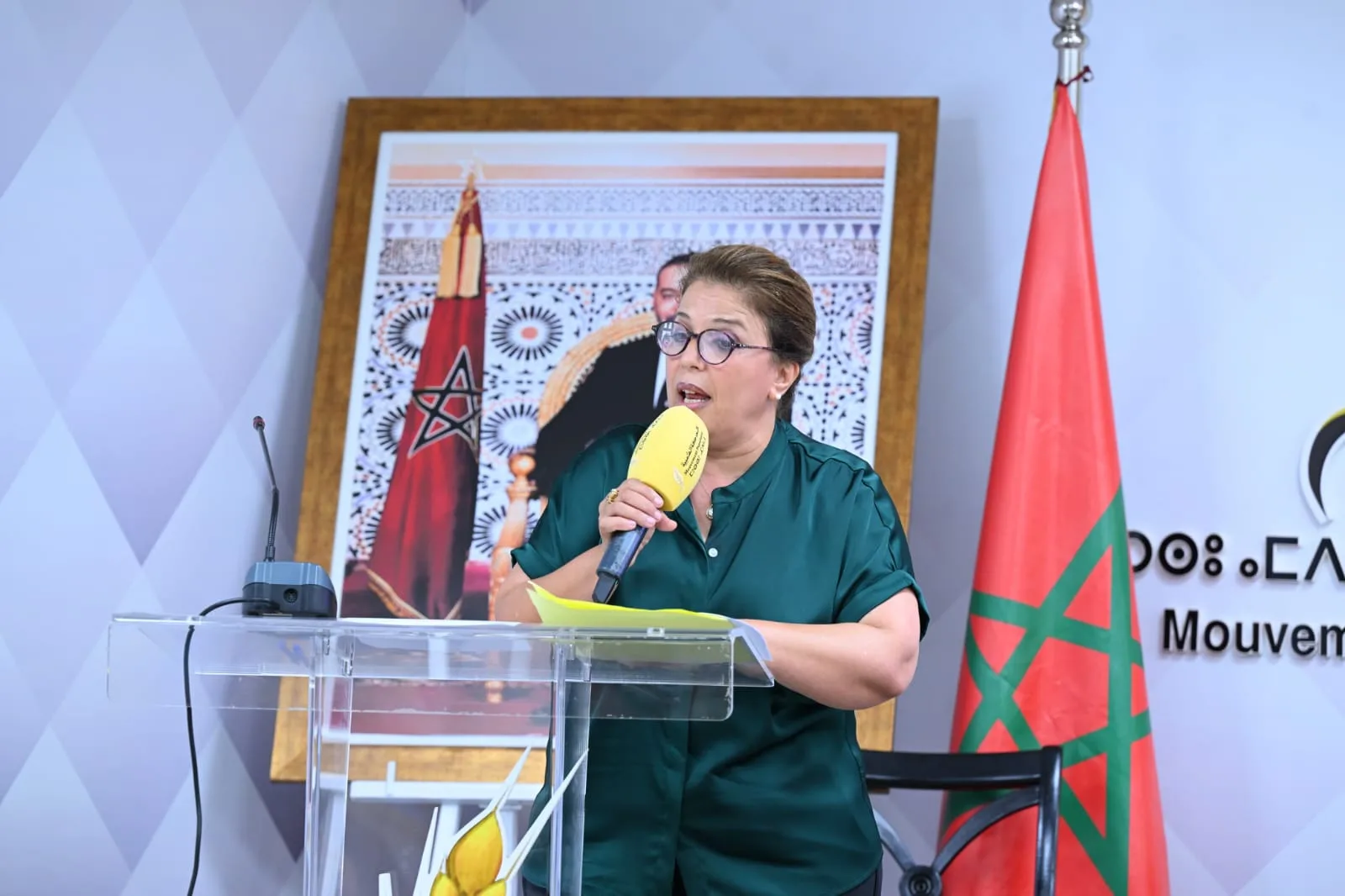 النساء الناشطات يطالبن بتعزيز المساواة والدولة الاجتماعية