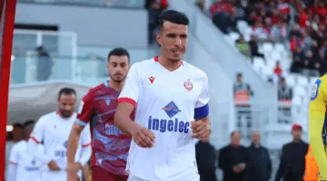الوداد يرفض عرض 450 مليون ويترك إمكانية رحيل حركاس مفتوحة