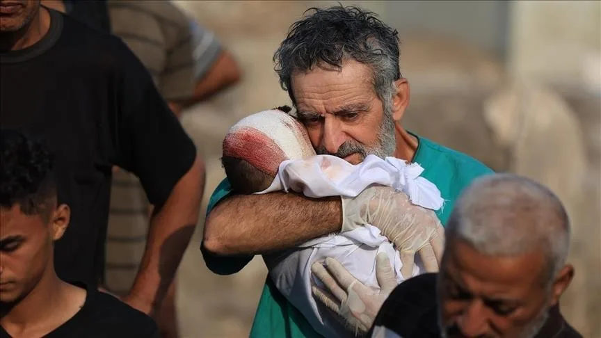 إسرائيل تودي بحياة 50 فلسطينياً في غزة يوم الأحد إسرائيل تودي بحياة 50 فلسطينياً في غزة يوم الأحد