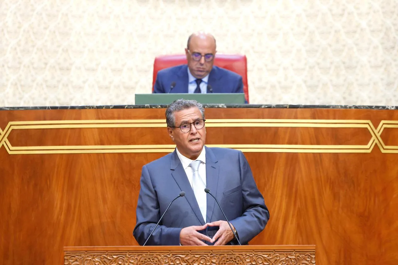 انكماش اقتصادي وتعطل في الحوار.. أخنوش: الحكومة تواجه تحديات صعبة انكماش اقتصادي وتعطل في الحوار.. أخنوش: الحكومة تواجه تحديات صعبة
