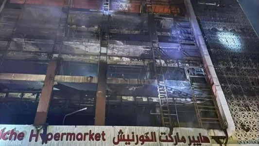 61 ضحية جراء حريق في مركز تجاري بالعراق 61 ضحية جراء حريق في مركز تجاري بالعراق