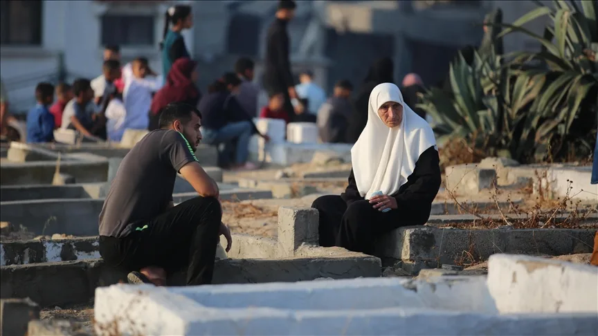غزة تودع موتاها دون قبور: معاناة إضافية للفلسطينيين غزة تودع موتاها دون قبور: معاناة إضافية للفلسطينيين
