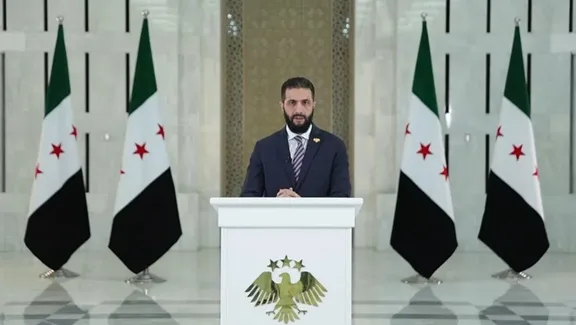الشرع: سوريا ليست ساحة للانفصال.. والدروز جزء مهم من الهوية الوطنية لدينا الشرع: سوريا ليست ساحة للانفصال.. والدروز جزء مهم من الهوية الوطنية لدينا