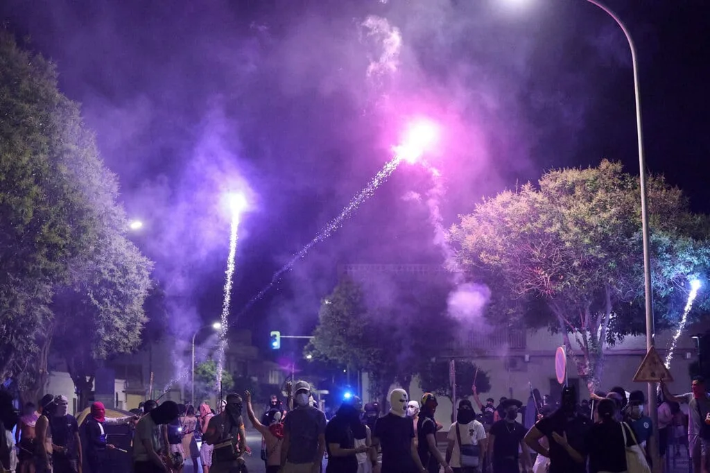 من تيليغرام إلى الشارع: كيف أدّى فيديو زائف إلى تفشي الكراهية ضد المغاربة في إسبانيا؟ من تيليغرام إلى الشارع: كيف أدّى فيديو زائف إلى تفشي الكراهية ضد المغاربة في إسبانيا؟