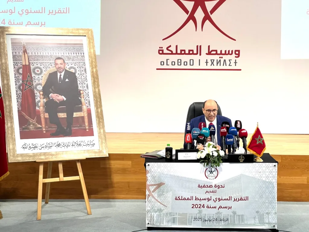 “فرصة” والحماية الاجتماعية يتقدمون بشكاوى ضد وزارتي “الصحة” و”السياحة” للوسيط. “فرصة” والحماية الاجتماعية يتقدمون بشكاوى ضد وزارتي “الصحة” و”السياحة” للوسيط.