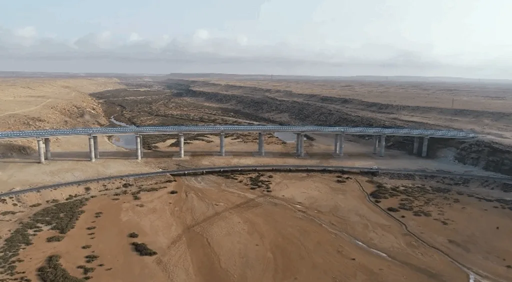 فنشا: نسبة إنجاز أعمال بناء أكبر وأعلى جسر طرق في المغرب تتجاوز 23% فنشا: نسبة إنجاز أعمال بناء أكبر وأعلى جسر طرق في المغرب تتجاوز 23%