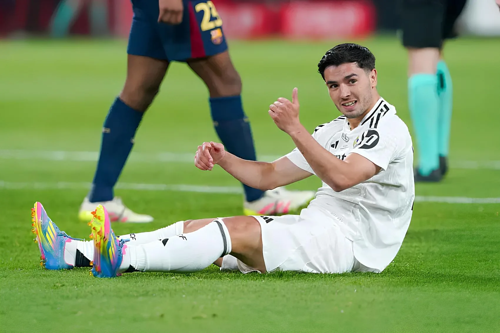 ألونسو يحبط ميلان ويعد بتوسيع دور دياز في ريال مدريد