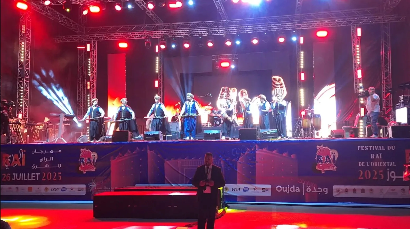 مهرجان “الراي للشرق” يغمر في “الغموض” بنسخة “غامضة” مهرجان “الراي للشرق” يغمر في “الغموض” بنسخة “غامضة”