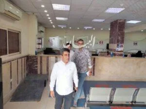 رئيس مدينة مرسى مطروح يلتقي بالمواطنين للاستماع إلى شكاواهم ومقترحاتهم خلال زيارته للمركز التكنولوجي