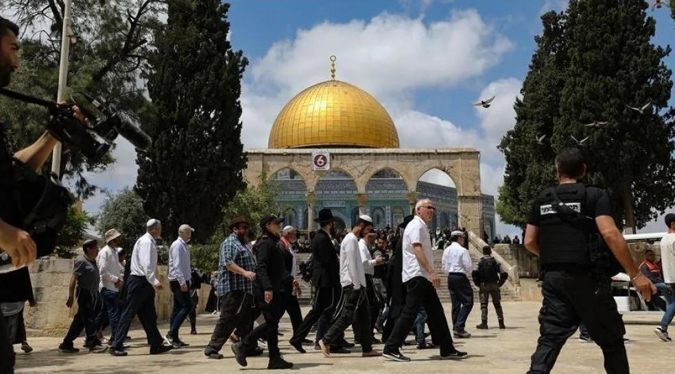 فلسطين تنبه من تصاعد اقتحامات المستوطنين الإسرائيليين للمسجد الأقصى